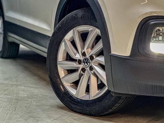 VOLKSWAGEN T-CROSS 1.0 200 TSI TOTAL FLEX AUTOMÁTICO